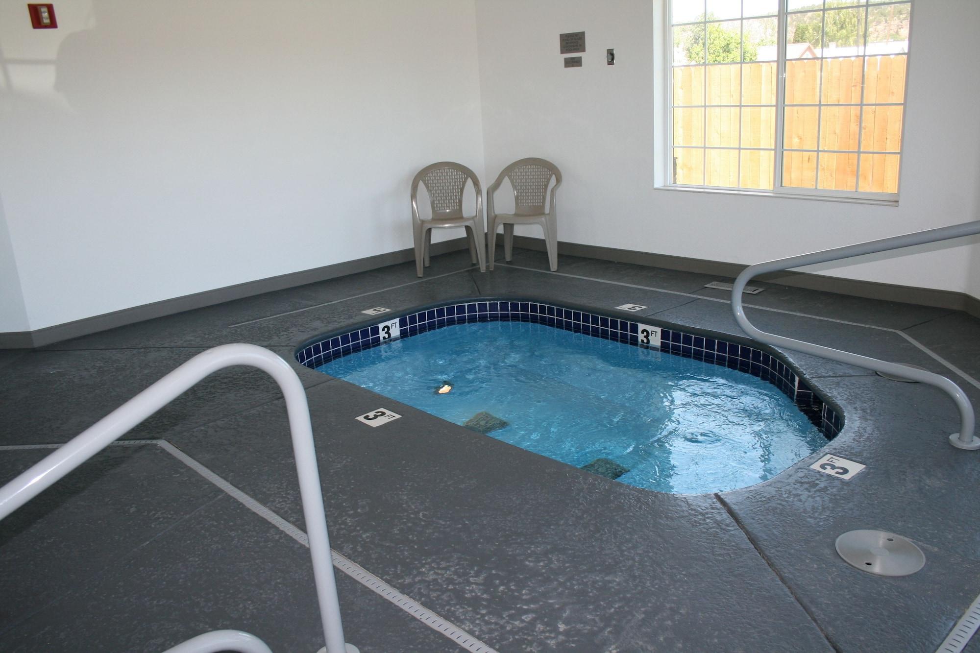 Country Inn & Suites By Radisson, Prineville, Or Dış mekan fotoğraf