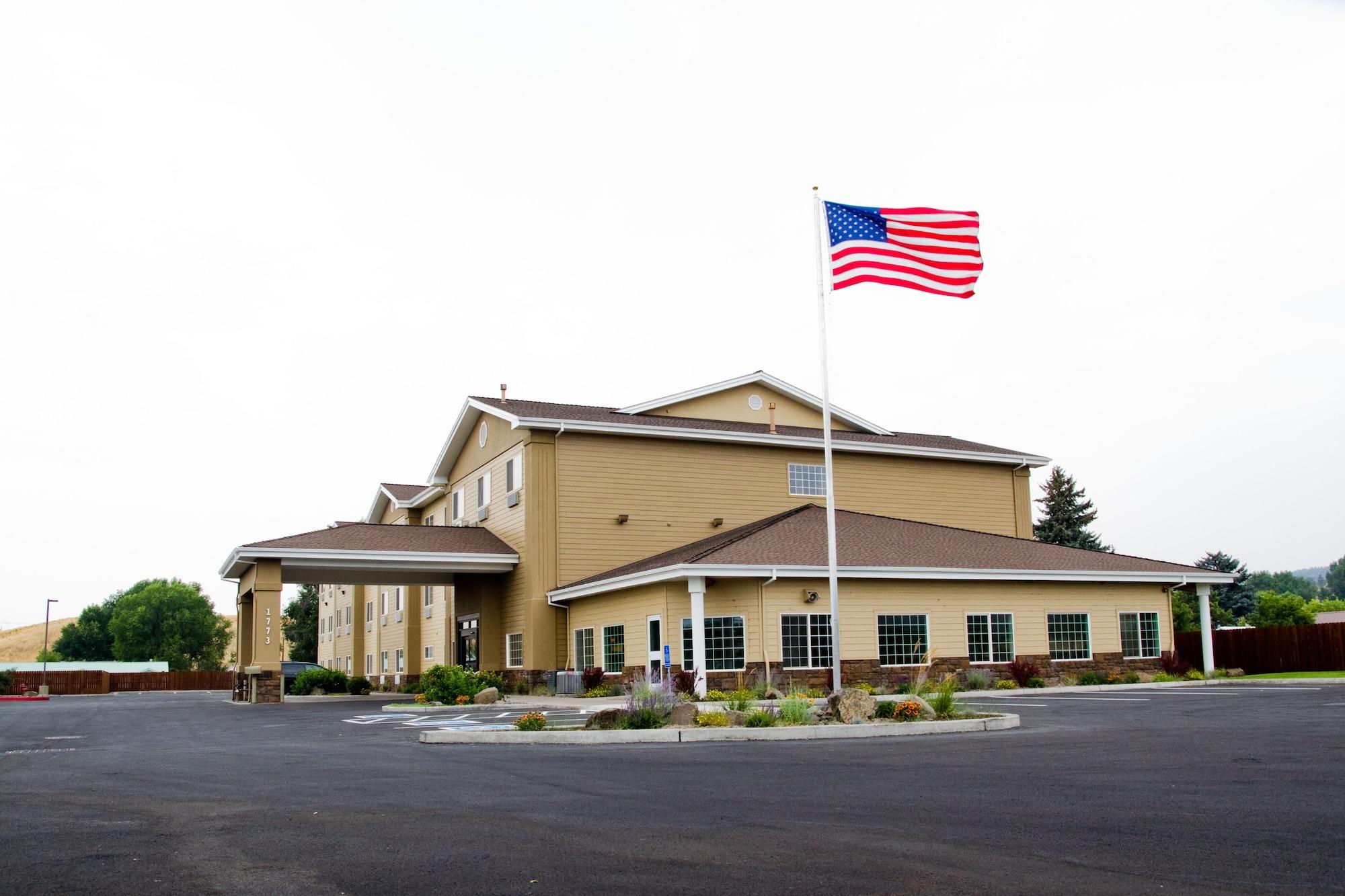 Country Inn & Suites By Radisson, Prineville, Or Dış mekan fotoğraf
