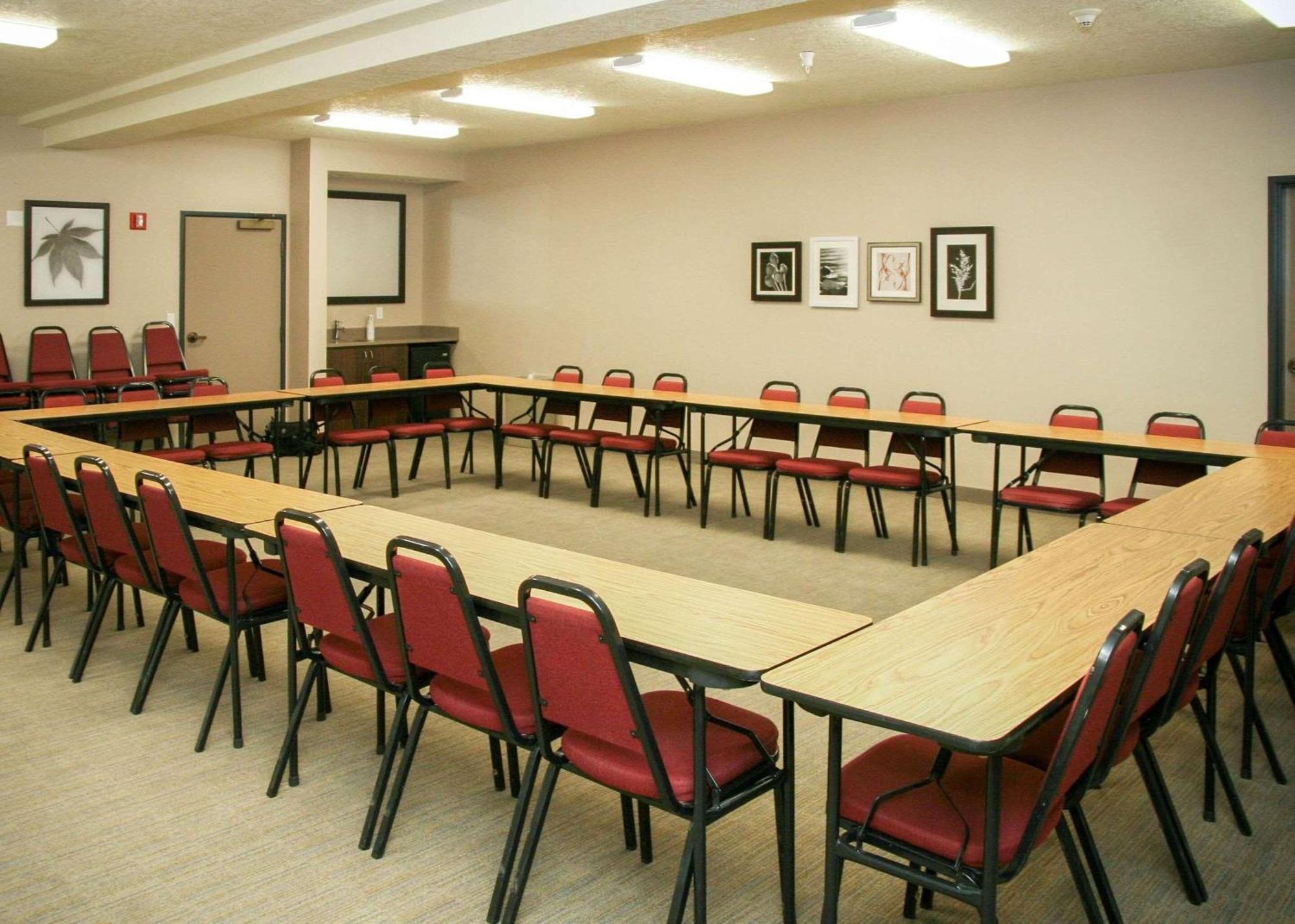 Country Inn & Suites By Radisson, Prineville, Or Dış mekan fotoğraf